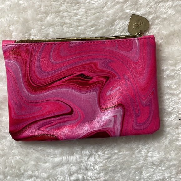 Ipsy Bag Barbie pink collection - Picture 4 of 9